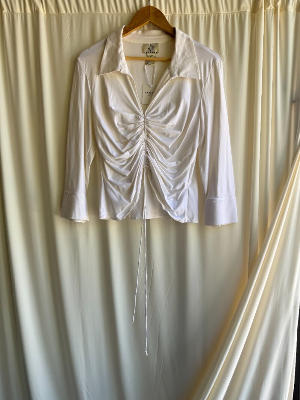 Vintage White Ruched Drawstring Collared Top i C E  (Large) - Picture 2 of 4